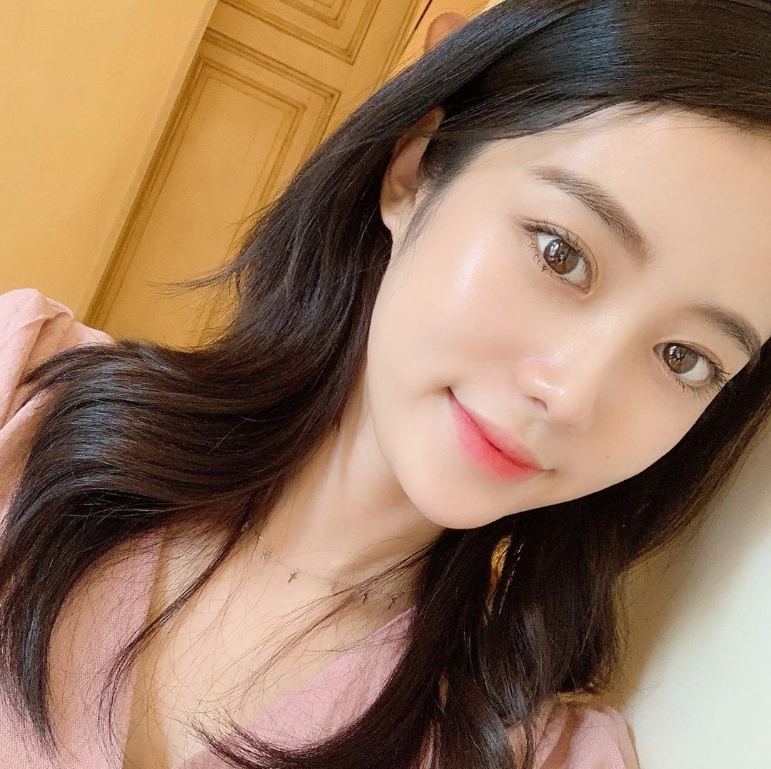 Xịt khoáng là tốt nhưng nếu thiếu thành phần này, nó không dưỡng ẩm mà còn làm da bạn khô hơn - 3 Xịt khoáng là tốt nhưng nếu thiếu thành phần này, nó không dưỡng ẩm mà còn làm da bạn khô hơn - 3