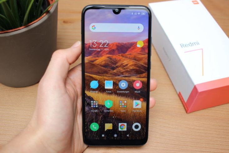Top 4 smartphone sang trọng, mạnh mẽ trong tầm giá 4 triệu đồng - 1 Top 4 smartphone sang trọng, mạnh mẽ trong tầm giá 4 triệu đồng - 1