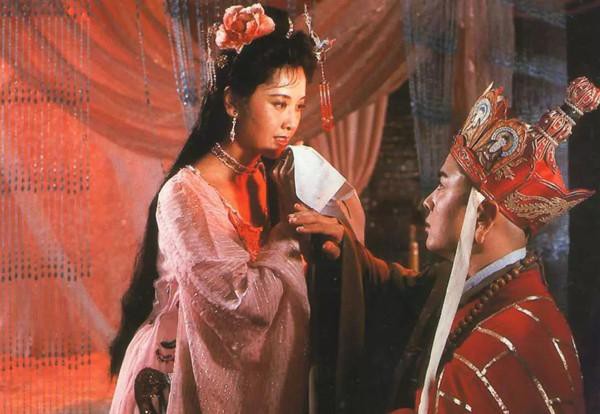 10 mỹ nhân màn ảnh đẹp nhất Tây Du Ký: Có người còn được ghép đôi nhiệt tình với Đường Tăng - 13 10 mỹ nhân màn ảnh đẹp nhất Tây Du Ký: Có người còn được ghép đôi nhiệt tình với Đường Tăng - 13