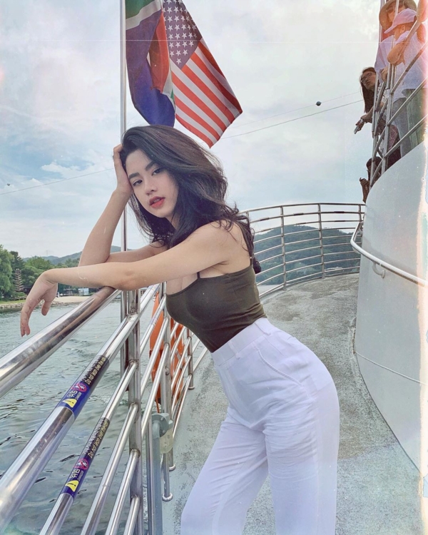 Sau bạn gái Quang Hải, thêm một hot girl quảng cáo cùng lúc nhiều loại giảm cân nở ngực, hội chị em mua hàng online cẩn thận - 2 Sau bạn gái Quang Hải, thêm một hot girl quảng cáo cùng lúc nhiều loại giảm cân nở ngực, hội chị em mua hàng online cẩn thận - 2