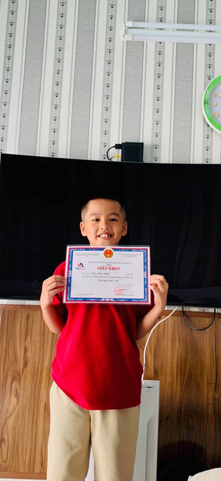 Choáng với mức học phí 'khủng' của cháu ruột 'nữ hoàng nội y' đắt giá nhất showbiz: Đầu năm học đã thu sơ sơ gần 200 triệu đồng - 5 Choáng với mức học phí 'khủng' của cháu ruột 'nữ hoàng nội y' đắt giá nhất showbiz: Đầu năm học đã thu sơ sơ gần 200 triệu đồng - 5