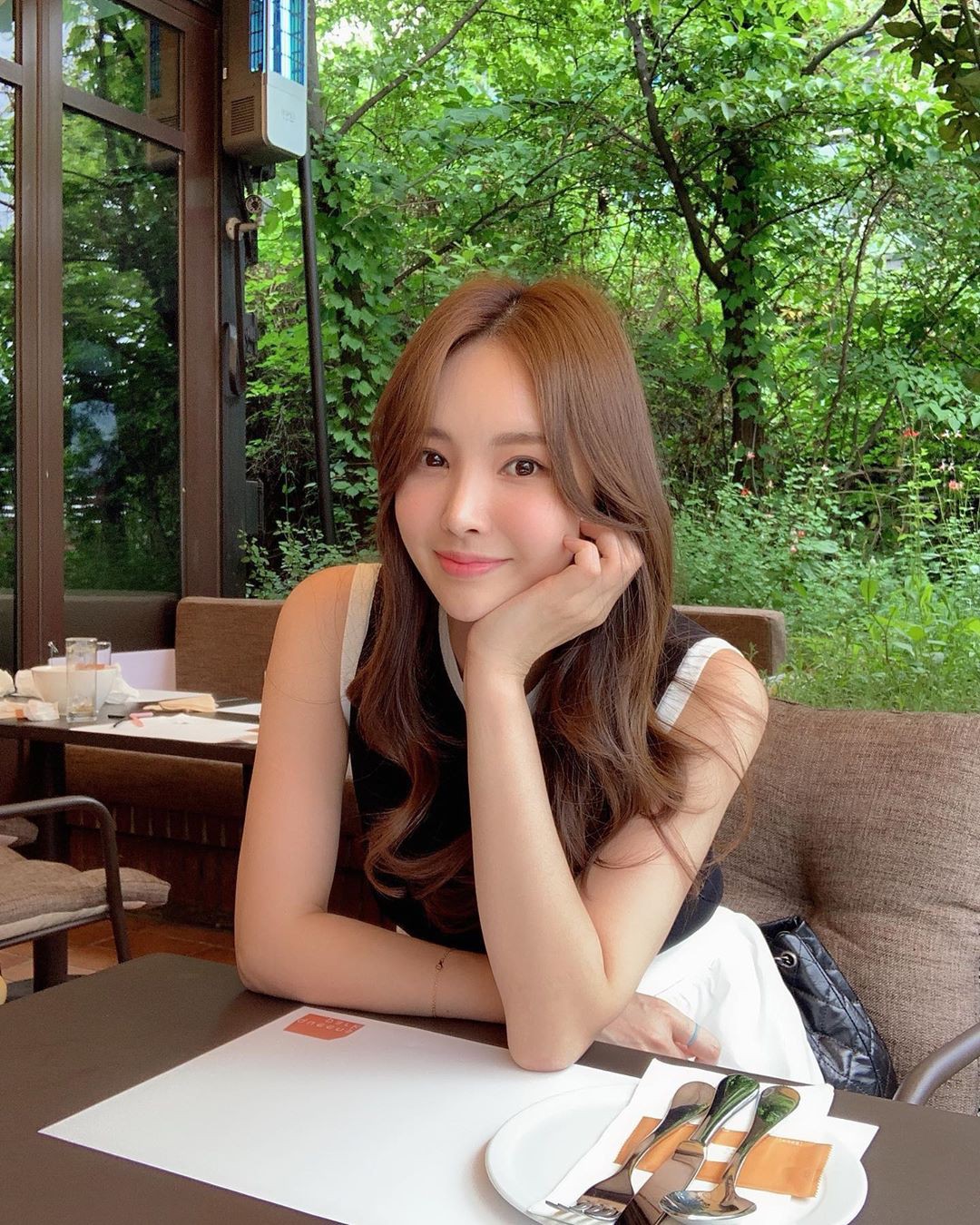 Chỉ cần nhìn hình dạng tóc chẻ ngọn, bạn sẽ biết tóc đang tổn thương ra sao và làm cách gì để cứu vãn - 5 Chỉ cần nhìn hình dạng tóc chẻ ngọn, bạn sẽ biết tóc đang tổn thương ra sao và làm cách gì để cứu vãn - 5