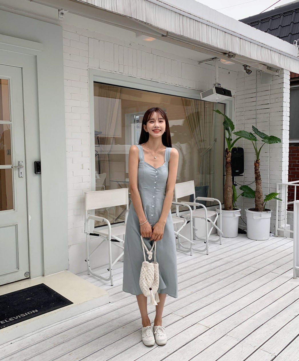 Đang trẻ trung xinh tươi mà diện 4 mẫu váy sau, trông bạn sẽ già đi ít nhất 5 tuổi - 3 Đang trẻ trung xinh tươi mà diện 4 mẫu váy sau, trông bạn sẽ già đi ít nhất 5 tuổi - 3
