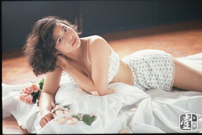 4 Hoa hậu phim 18+ Hong Kong: Người đổi đời nhờ lấy đại gia, kẻ 3 lần đò - 1