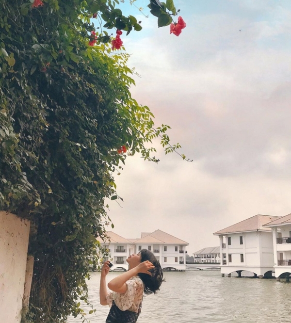 Mặt trái khi con hẻm 'sống ảo' hồ Tây trở nên nổi tiếng - 3 Mặt trái khi con hẻm 'sống ảo' hồ Tây trở nên nổi tiếng - 3