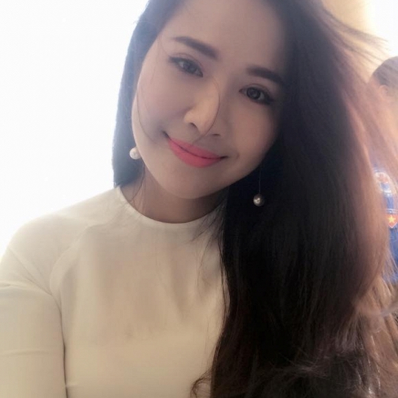 Giữa lúc con cần 4 tỉ để thay tủy, Minh Hiền nhắn cho bố của con trai thì được đáp trả: 'Em tự lo đi' - 1 Giữa lúc con cần 4 tỉ để thay tủy, Minh Hiền nhắn cho bố của con trai thì được đáp trả: 'Em tự lo đi' - 1