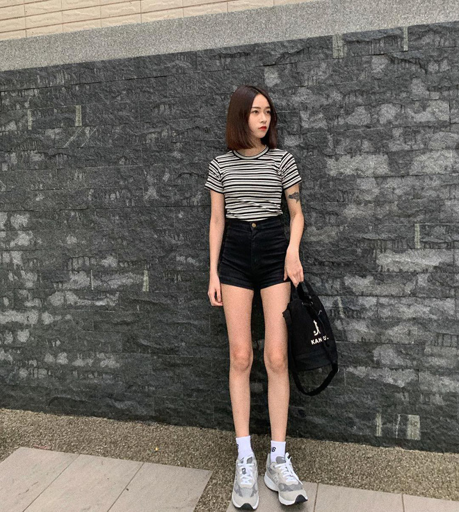 3 công thức mix đồ dễ ợt nhưng kéo chân cực đỉnh, diện đi du lịch vừa chất lại vừa ăn ảnh tuyệt đối - 4 3 công thức mix đồ dễ ợt nhưng kéo chân cực đỉnh, diện đi du lịch vừa chất lại vừa ăn ảnh tuyệt đối - 4