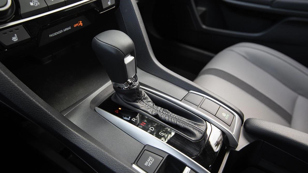 So sánh Honda Civic 2019 và Mazda3 2019: Cuộc đổi ngôi bất ngờ - 12 So sánh Honda Civic 2019 và Mazda3 2019: Cuộc đổi ngôi bất ngờ - 12