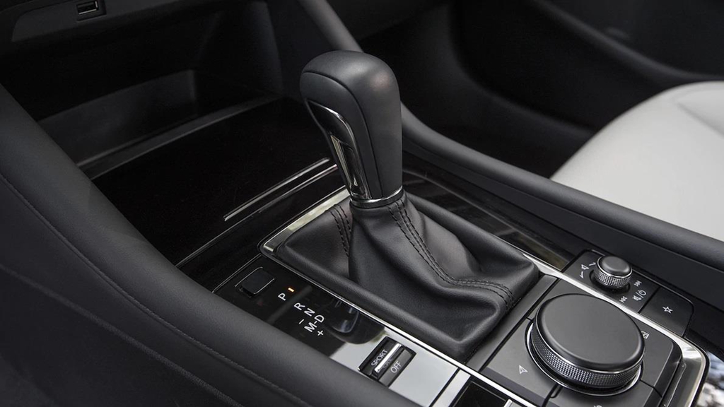 So sánh Honda Civic 2019 và Mazda3 2019: Cuộc đổi ngôi bất ngờ - 13 So sánh Honda Civic 2019 và Mazda3 2019: Cuộc đổi ngôi bất ngờ - 13