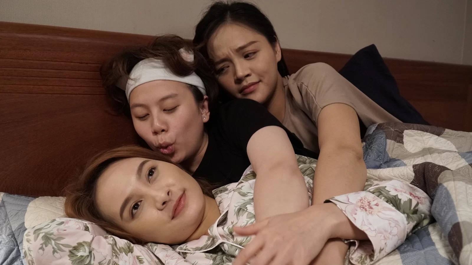 Bảo Thanh: Tôi phải uống thuốc an thần khi đóng 'Về nhà đi con' - 10 Bảo Thanh: Tôi phải uống thuốc an thần khi đóng 'Về nhà đi con' - 10