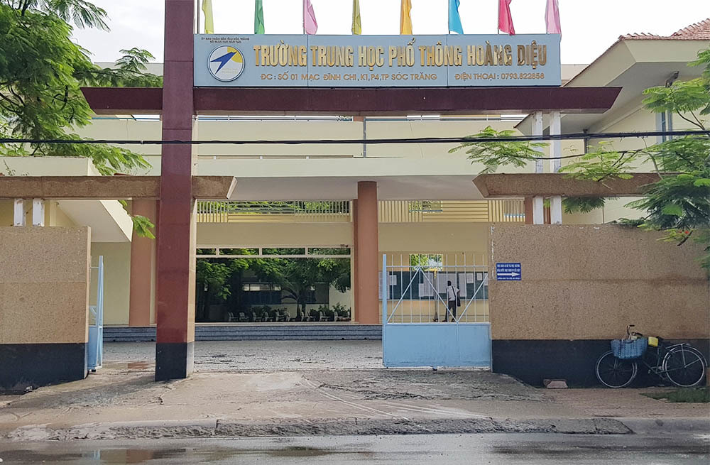Tăng chỉ tiêu tuyển sinh, con gái phó chủ tịch tỉnh đậu lớp 10 là 'ngẫu nhiên' Tăng chỉ tiêu tuyển sinh, con gái phó chủ tịch tỉnh đậu lớp 10 là 'ngẫu nhiên'