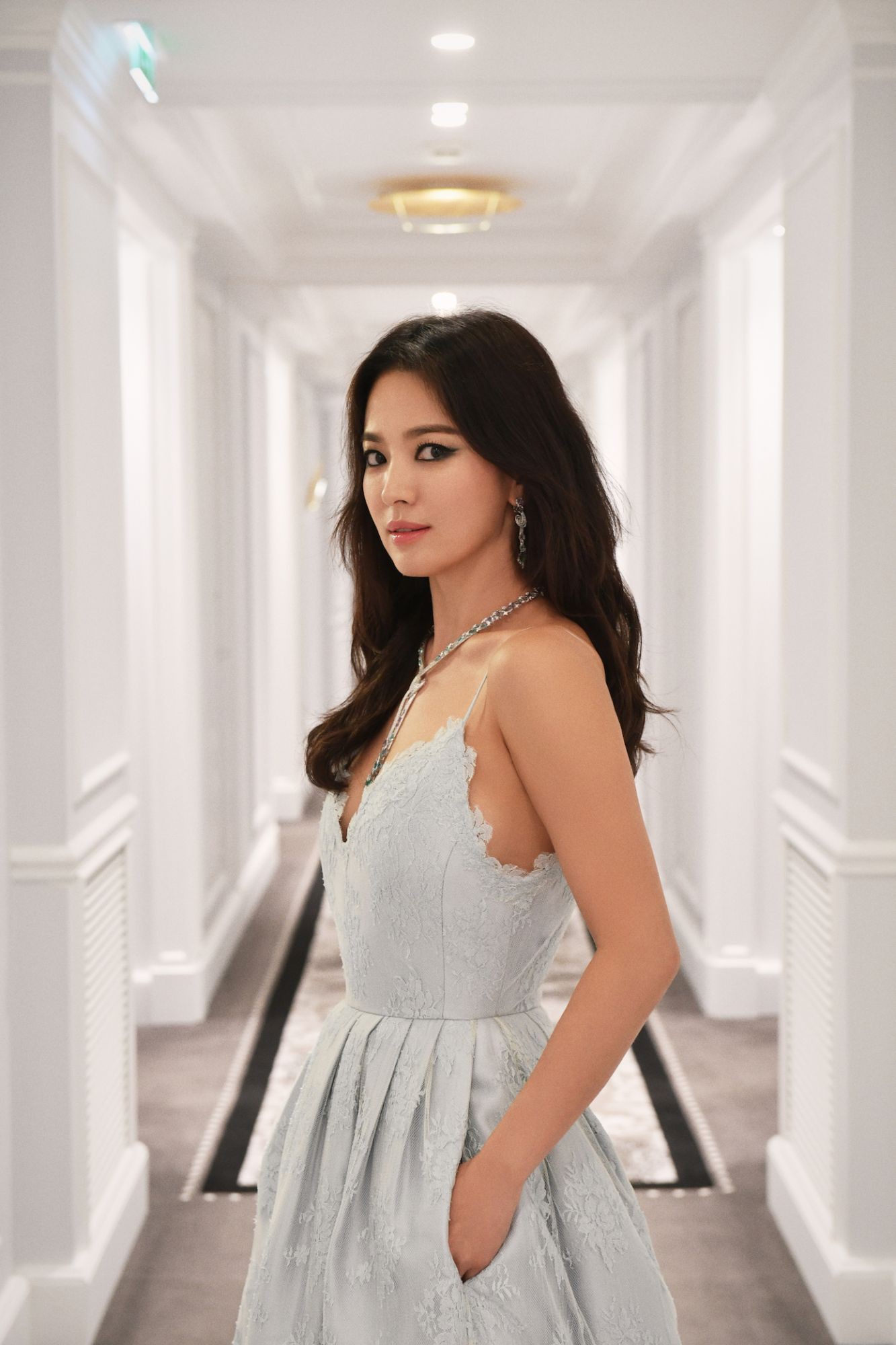Công bố bài phỏng vấn đầu tiên của Song Hye Kyo giữa bão ly hôn: 'Tôi cần có một khoảng thời gian cho riêng mình' Công bố bài phỏng vấn đầu tiên của Song Hye Kyo giữa bão ly hôn: 'Tôi cần có một khoảng thời gian cho riêng mình'
