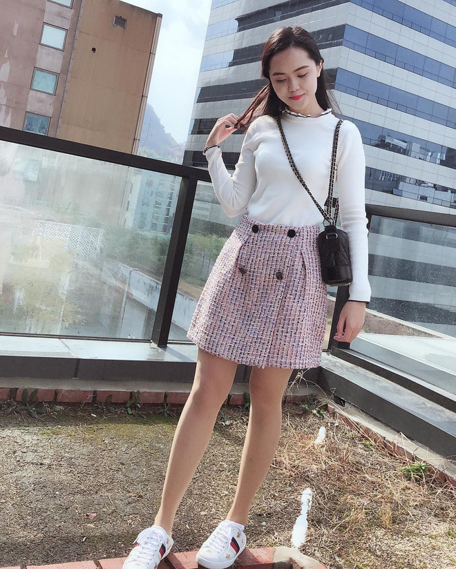 Tuyển tập drama của bạn gái cầu thủ: Ai cũng xinh đấy nhưng khi xù lông lên thì 'đâm' đau cũng phải biết! - 11 Tuyển tập drama của bạn gái cầu thủ: Ai cũng xinh đấy nhưng khi xù lông lên thì 'đâm' đau cũng phải biết! - 11
