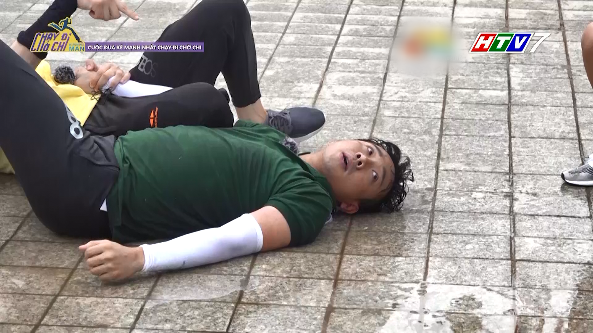 Loại sạch dàn trai đẹp cơ bắp,'ngọc nữ cơ hội' Lan Ngọc chính là người mạnh nhất Running Man mùa đầu tiên - 2 Loại sạch dàn trai đẹp cơ bắp,'ngọc nữ cơ hội' Lan Ngọc chính là người mạnh nhất Running Man mùa đầu tiên - 2