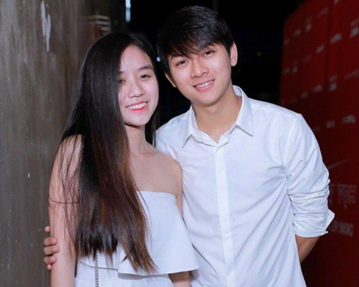 Hoài Lâm – Sao trẻ chưa kịp lên đỉnh hào quang đã trở thành ông bố nặng gánh mưu sinh ở tuổi 24 - 3 Hoài Lâm – Sao trẻ chưa kịp lên đỉnh hào quang đã trở thành ông bố nặng gánh mưu sinh ở tuổi 24 - 3