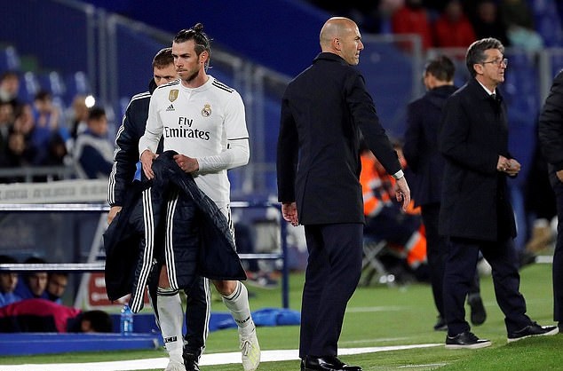 Bale chuẩn bị sang Trung Quốc, chấp nhận giảm gần nửa lương tại Real Madrid - 1 Bale chuẩn bị sang Trung Quốc, chấp nhận giảm gần nửa lương tại Real Madrid - 1