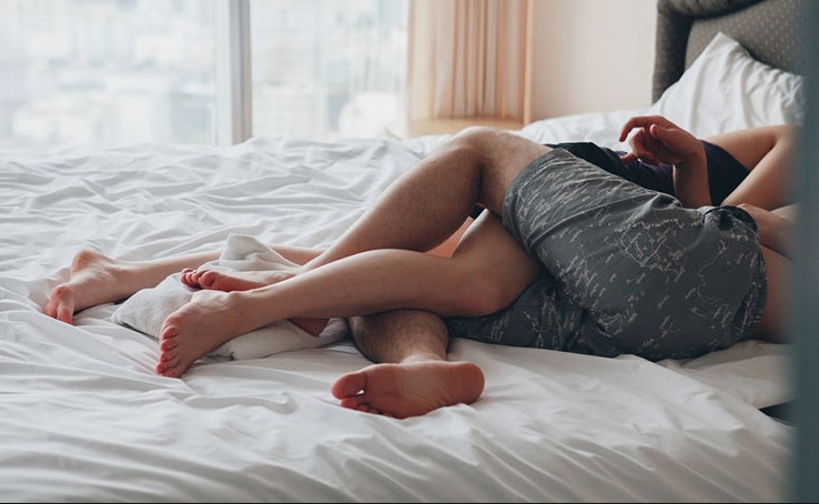 Nghệ thuật quyến rũ bậc thầy của 'vợ hư', khiến chồng điên đảo, mê mệt không bao giờ đi 'tòm tem' bên ngoài Nghệ thuật quyến rũ bậc thầy của 'vợ hư', khiến chồng điên đảo, mê mệt không bao giờ đi 'tòm tem' bên ngoài