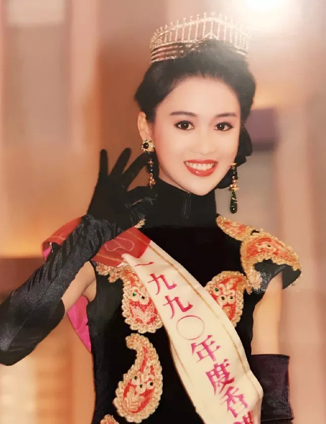 Sau 20 năm, Lương Sơn Bá vướng scandal chat sex, giật bồ đồng nghiệp, Chúc Anh Đài cắm sừng Mã Văn Tài - 5 Sau 20 năm, Lương Sơn Bá vướng scandal chat sex, giật bồ đồng nghiệp, Chúc Anh Đài cắm sừng Mã Văn Tài - 5