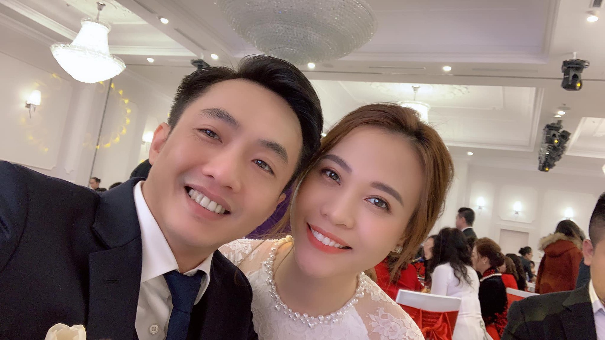 Hành trình từ yêu tới đám cưới được chờ đợi nhất của cặp Cường Đôla và chân dài Đàm Thu Trang - 10 Hành trình từ yêu tới đám cưới được chờ đợi nhất của cặp Cường Đôla và chân dài Đàm Thu Trang - 10