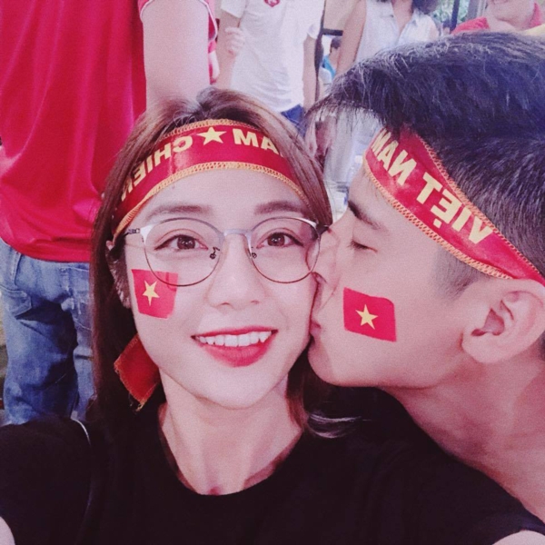 Soái ca 'Người ấy là ai' khiến khán giả hoảng hồn khi phát hiện đã có vợ nhưng lại công khai 'kết hôn đồng tính' - 7 Soái ca 'Người ấy là ai' khiến khán giả hoảng hồn khi phát hiện đã có vợ nhưng lại công khai 'kết hôn đồng tính' - 7