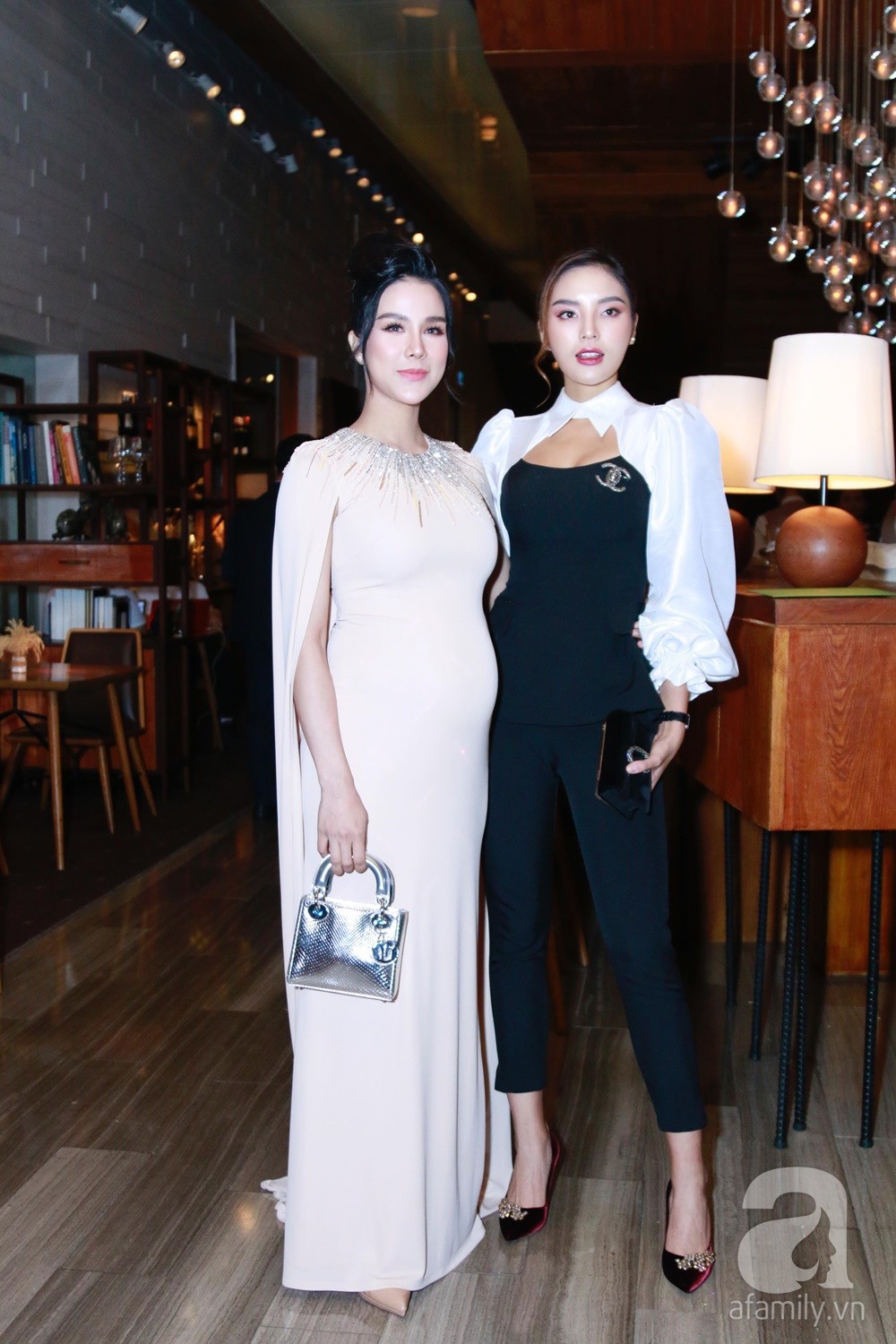 Chúc mừng Cường Đô La - Đàm Thu Trang hậu đám cưới, Kỳ Duyên tự nhận mình là cô gái 'dành cả thanh xuân để chúc phúc cho người ta' - 3 Chúc mừng Cường Đô La - Đàm Thu Trang hậu đám cưới, Kỳ Duyên tự nhận mình là cô gái 'dành cả thanh xuân để chúc phúc cho người ta' - 3