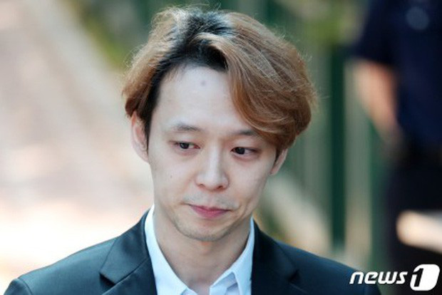 Tội chồng tội: Vụ án Park Yoochun cưỡng hiếp liên hoàn năm 2016 bất ngờ bị đào lại, có dấu hiệu thông đồng với cảnh sát? - 1 Tội chồng tội: Vụ án Park Yoochun cưỡng hiếp liên hoàn năm 2016 bất ngờ bị đào lại, có dấu hiệu thông đồng với cảnh sát? - 1