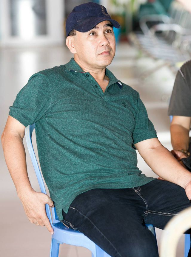 Quyền Linh sau tuyên bố giải nghệ: Nhà tôi toàn thuốc, vợ con xót lòng khi thấy tôi uống thuốc nhiều hơn ăn cơm Quyền Linh sau tuyên bố giải nghệ: Nhà tôi toàn thuốc, vợ con xót lòng khi thấy tôi uống thuốc nhiều hơn ăn cơm