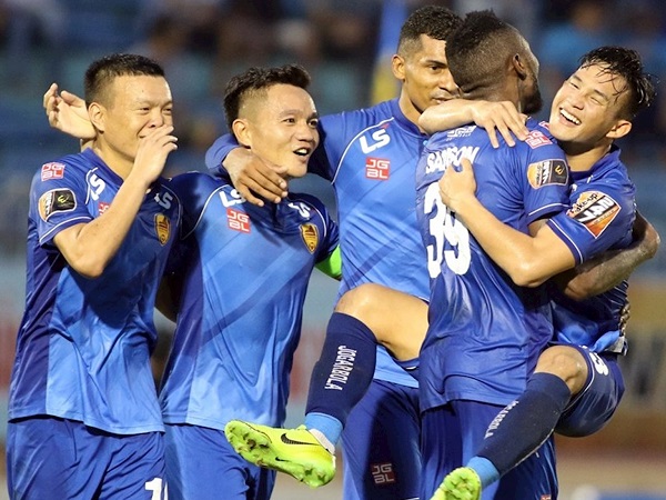 Huy Hùng và Đinh Thanh Trung lập công, Quảng Nam thắng hủy diệt CLB Thanh Hóa Huy Hùng và Đinh Thanh Trung lập công, Quảng Nam thắng hủy diệt CLB Thanh Hóa