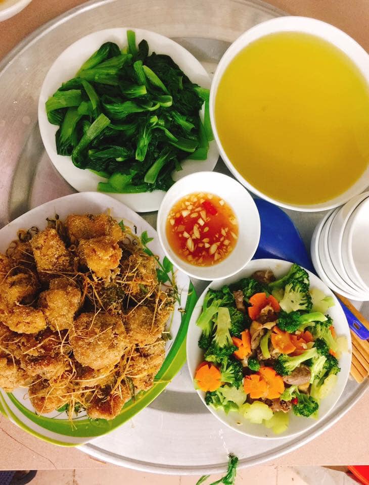 Vừa bầu lại nuôi con nhỏ, vợ trẻ 9x suốt ngày nấu cơm tuyệt ngon vẫn sợ mình vô dụng - 12 Vừa bầu lại nuôi con nhỏ, vợ trẻ 9x suốt ngày nấu cơm tuyệt ngon vẫn sợ mình vô dụng - 12