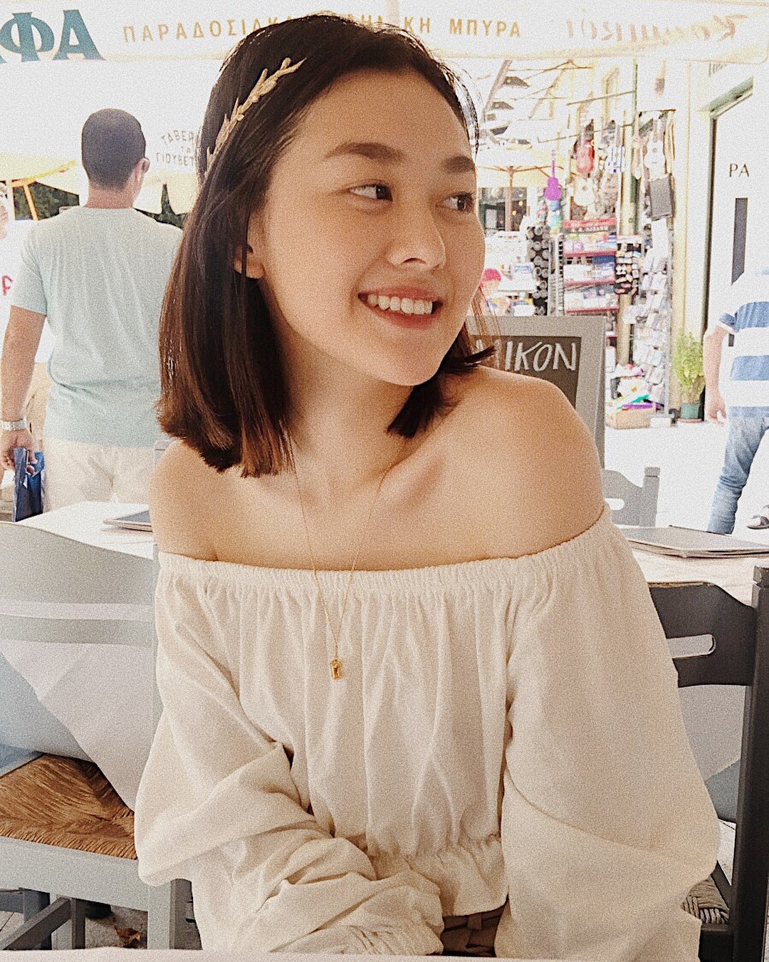 Nàng Á hậu được ví là 'bản sao của Hà Tăng': Style chỉ toàn màu đen - trắng nhưng sang chảnh như tiểu thư nhà 'trâm anh thế phiệt' Nàng Á hậu được ví là 'bản sao của Hà Tăng': Style chỉ toàn màu đen - trắng nhưng sang chảnh như tiểu thư nhà 'trâm anh thế phiệt'