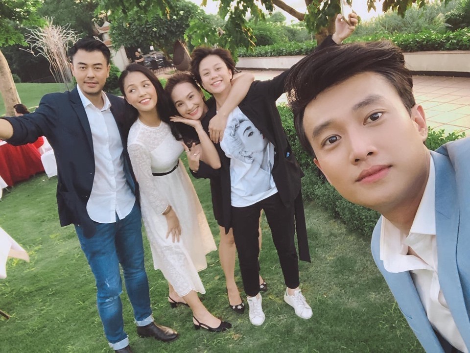 Dàn diễn viên 'Về nhà đi con' hé lộ nội dung 4 tập ngoại truyện - 2 Dàn diễn viên 'Về nhà đi con' hé lộ nội dung 4 tập ngoại truyện - 2
