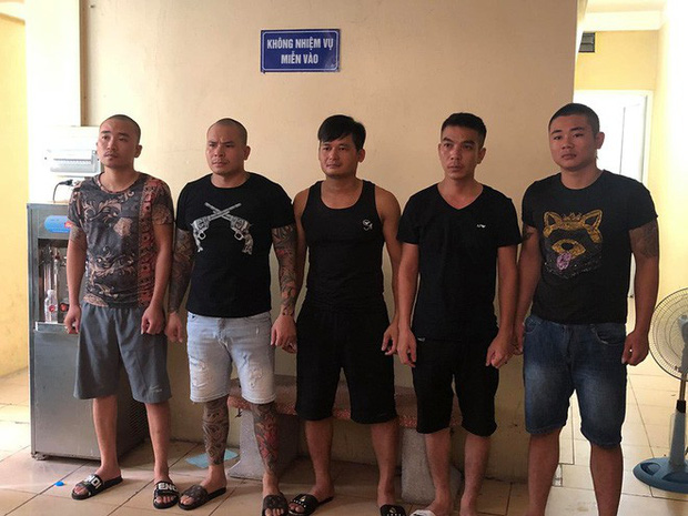 Quang 'Rambo' - đàn anh Khá 'bảnh' bị cảnh sát hình sự bắt giữ như thế nào? - 2 Quang 'Rambo' - đàn anh Khá 'bảnh' bị cảnh sát hình sự bắt giữ như thế nào? - 2