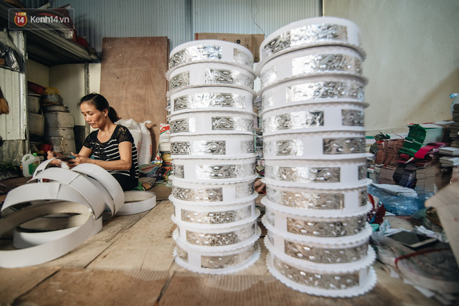 'Thủ phủ vàng mã' lớn nhất cả nước tấp nập 'tháng cô hồn': túi Chanel, xe phân khối lớn, xe đạp điện xuất xưởng - 10 'Thủ phủ vàng mã' lớn nhất cả nước tấp nập 'tháng cô hồn': túi Chanel, xe phân khối lớn, xe đạp điện xuất xưởng - 10