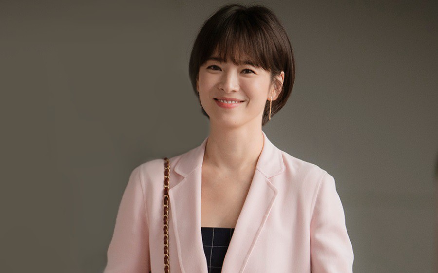 Chỉ với 1 hành động nhỏ, Song Hye Kyo đã kịp trấn an fan hâm mộ sau ồn ào hậu ly hôn - 1 Chỉ với 1 hành động nhỏ, Song Hye Kyo đã kịp trấn an fan hâm mộ sau ồn ào hậu ly hôn - 1