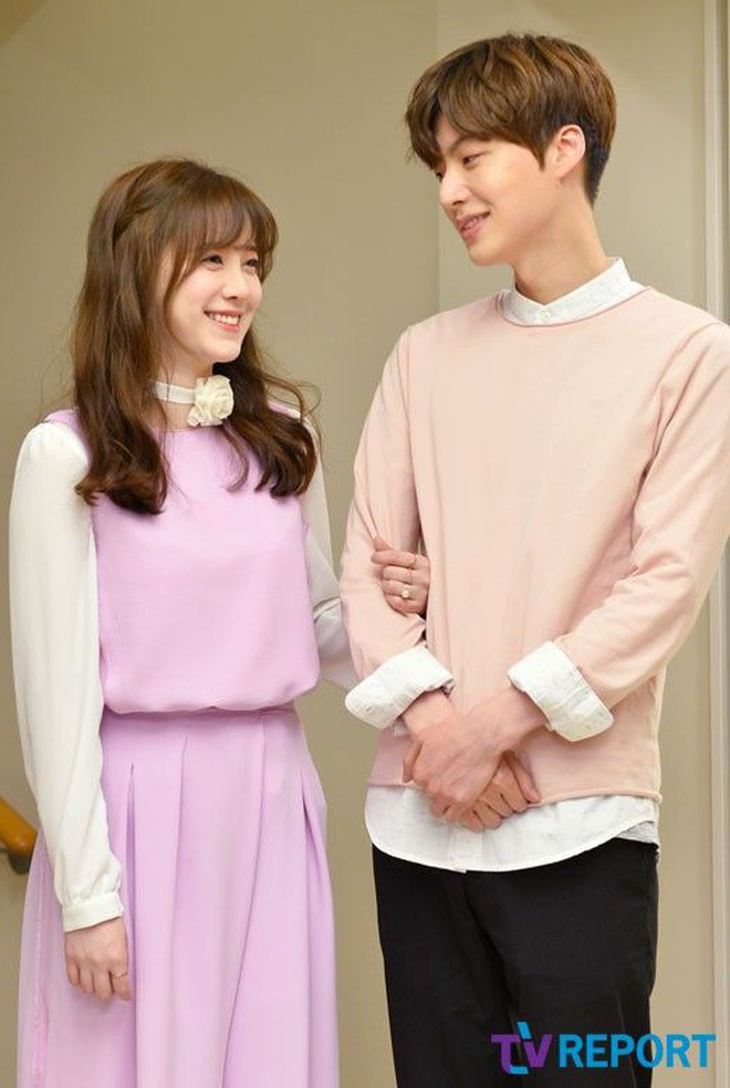 Goo Hye Sun công bố tin nhắn vạch mặt Ahn Jae Hyun và CEO hùa nhau lăng mạ, còn đòi tiền chồng cũ - 3 Goo Hye Sun công bố tin nhắn vạch mặt Ahn Jae Hyun và CEO hùa nhau lăng mạ, còn đòi tiền chồng cũ - 3