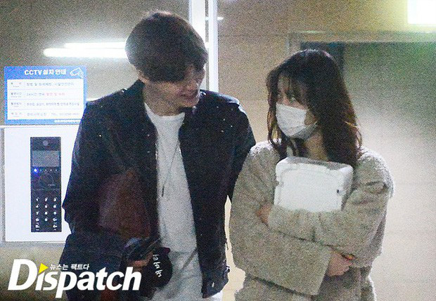 Chặng đường ly hôn gây tranh cãi của Goo Hye Sun - Ahn Jae Hyun: Yêu nhanh, cưới vội, kết thúc bằng tin nhắn gây chấn động Chặng đường ly hôn gây tranh cãi của Goo Hye Sun - Ahn Jae Hyun: Yêu nhanh, cưới vội, kết thúc bằng tin nhắn gây chấn động