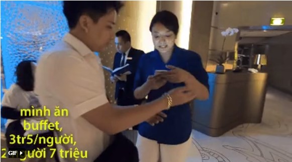Khoa Pug vạch trần khách sạn '7 sao' Buji Al Arab ở Dubai: Không thực sự giàu có, đồ ăn đắt và dở tệ, nói chung phục đội PR! - 6 Khoa Pug vạch trần khách sạn '7 sao' Buji Al Arab ở Dubai: Không thực sự giàu có, đồ ăn đắt và dở tệ, nói chung phục đội PR! - 6