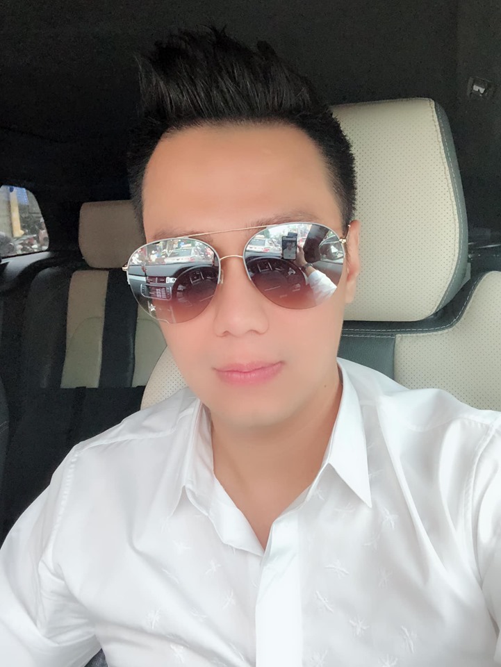 Bị hỏi khó khi liên tục rao bán hết nhà đến xe, Việt Anh đáp trả cực bình tĩnh Bị hỏi khó khi liên tục rao bán hết nhà đến xe, Việt Anh đáp trả cực bình tĩnh