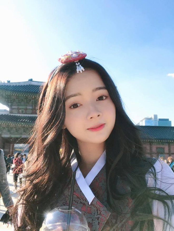 'Hot girl ảnh thẻ' giờ ra sao sau 5 năm bất ngờ nổi tiếng? - 10 'Hot girl ảnh thẻ' giờ ra sao sau 5 năm bất ngờ nổi tiếng? - 10