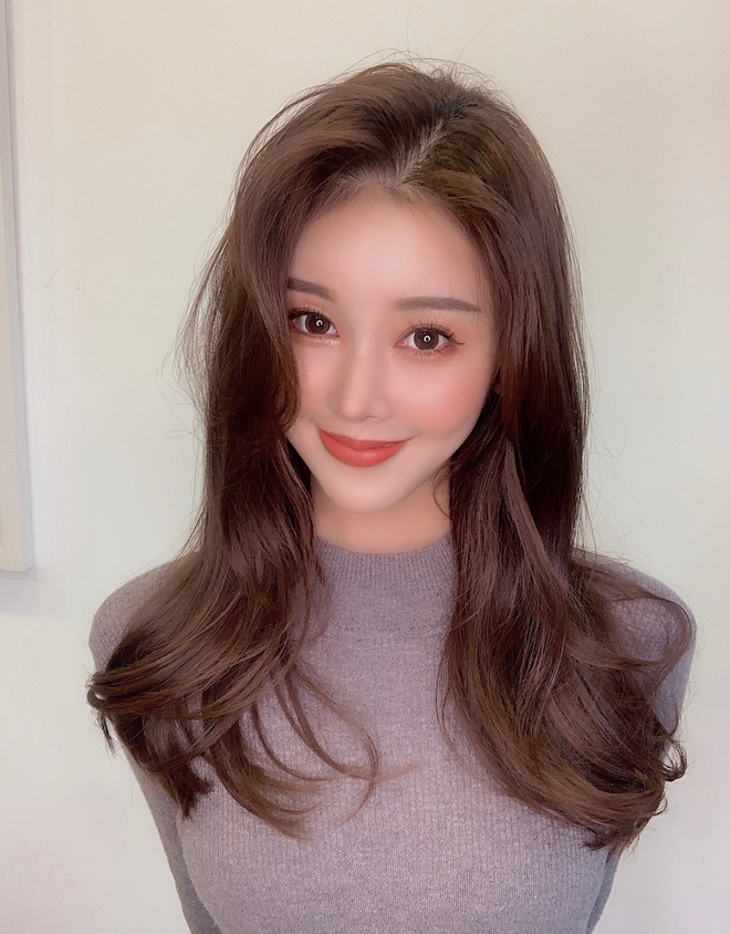 Hot girl hơn 7 triệu follow bị bóc mẽ nhan sắc thật: Thiếu đi filter làm đẹp thì cũng hóa... bình thường girl thôi! - 3 Hot girl hơn 7 triệu follow bị bóc mẽ nhan sắc thật: Thiếu đi filter làm đẹp thì cũng hóa... bình thường girl thôi! - 3