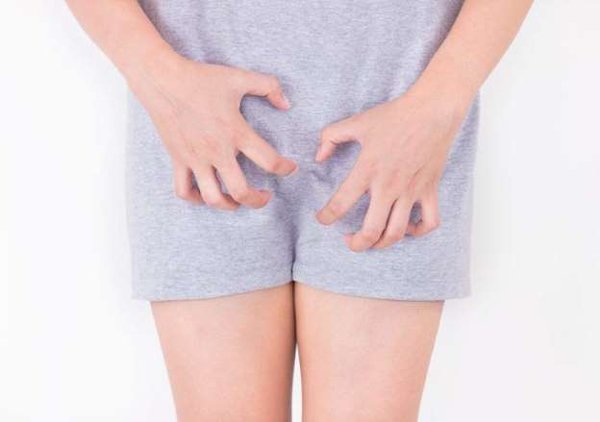 Cô gái trẻ phải nhập viện cấp cứu sau lần đầu Cô gái trẻ phải nhập viện cấp cứu sau lần đầu