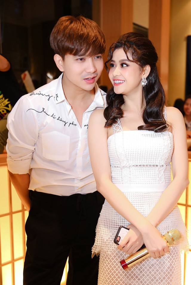 Phản ứng lạ của Trương Quỳnh Anh khi Tim vướng tin đồn hẹn hò với Đàm Phương Linh - 2 Phản ứng lạ của Trương Quỳnh Anh khi Tim vướng tin đồn hẹn hò với Đàm Phương Linh - 2