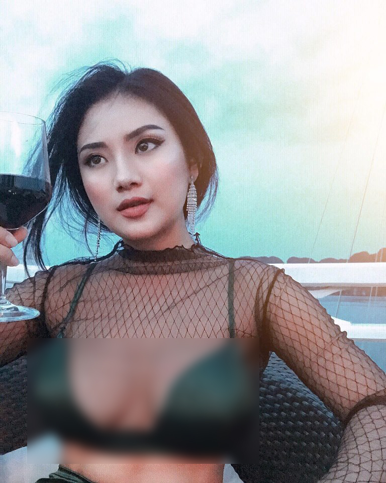 Khẳng định thanh lý đồ cũ nhưng chưa mặc lần nào, Ashley Phương Thảo bị CĐM vạch trần nói dối ngượng 'chín' mặt - 4 Khẳng định thanh lý đồ cũ nhưng chưa mặc lần nào, Ashley Phương Thảo bị CĐM vạch trần nói dối ngượng 'chín' mặt - 4