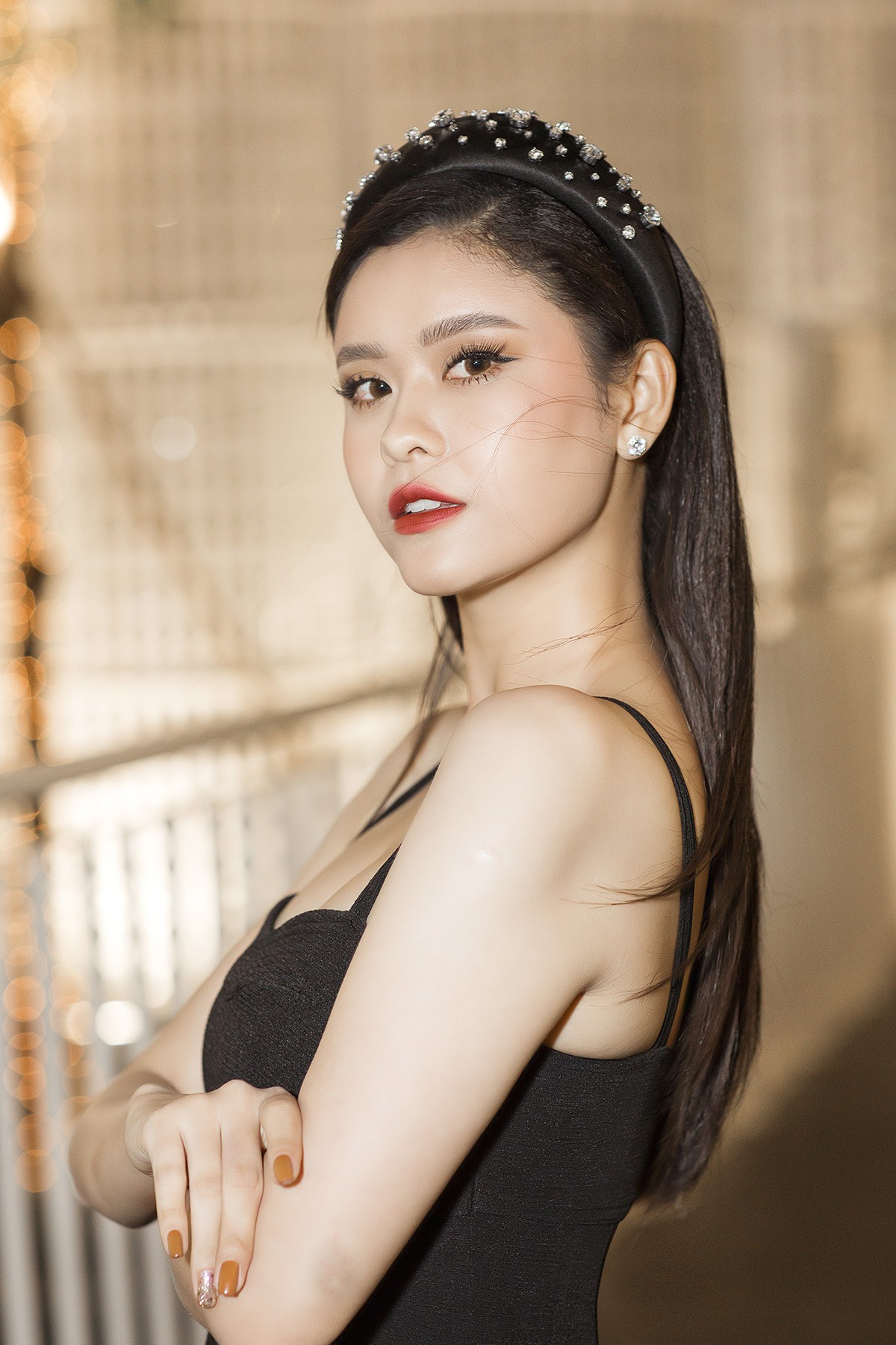 Tim vướng tin hẹn hò Đàm Phương Linh, Trương Quỳnh Anh tuyên bố: Chuyện bên ngoài cánh cửa tôi đã không quan tâm nữa - 4 Tim vướng tin hẹn hò Đàm Phương Linh, Trương Quỳnh Anh tuyên bố: Chuyện bên ngoài cánh cửa tôi đã không quan tâm nữa - 4