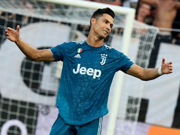 Ronaldo bị khước từ bàn thắng, Juventus vẫn khởi đầu hoàn hảo tại Serie A Ronaldo bị khước từ bàn thắng, Juventus vẫn khởi đầu hoàn hảo tại Serie A