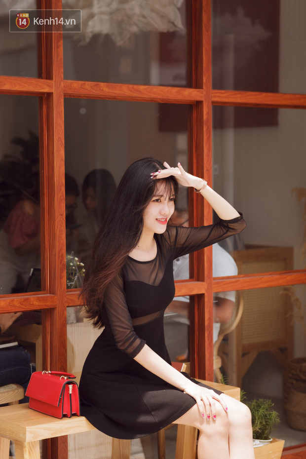 Nữ streamer nổi bật với chiều cao 1m77: Mất người yêu vì công việc, luôn bị định kiến rằng 'chân dài, não ngắn' - 4 Nữ streamer nổi bật với chiều cao 1m77: Mất người yêu vì công việc, luôn bị định kiến rằng 'chân dài, não ngắn' - 4