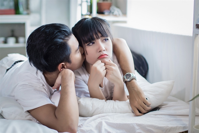 Chồng quá rườm rà lòng vòng trong chuyện ấy Chồng quá rườm rà lòng vòng trong chuyện ấy