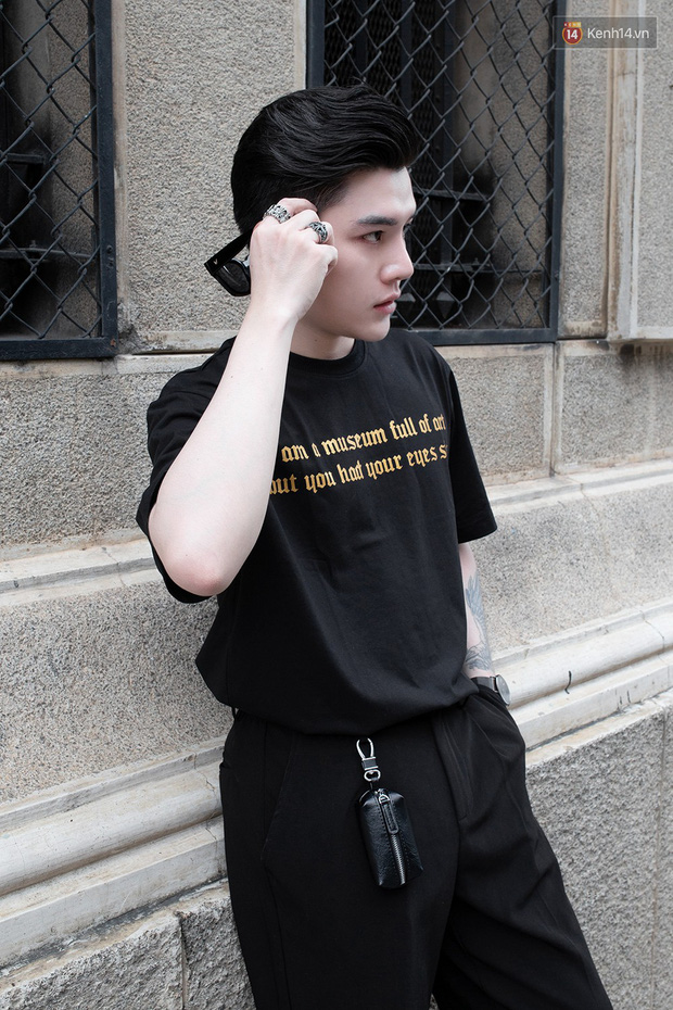 Street style 2 miền: các bạn trẻ lên đồ chớm thu từ 'sương sương' đến chất ngầu đủ cả, bộ nào cũng hay ho - 7 Street style 2 miền: các bạn trẻ lên đồ chớm thu từ 'sương sương' đến chất ngầu đủ cả, bộ nào cũng hay ho - 7