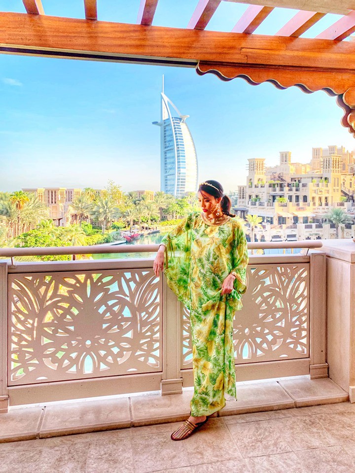 Bụng bầu vượt mặt, Lan Khuê vẫn được chồng chiều chuộng đưa đi du lịch tận Dubai - 1 Bụng bầu vượt mặt, Lan Khuê vẫn được chồng chiều chuộng đưa đi du lịch tận Dubai - 1