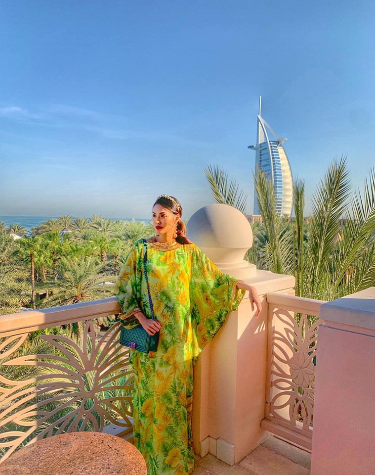 Bụng bầu vượt mặt, Lan Khuê vẫn được chồng chiều chuộng đưa đi du lịch tận Dubai - 2 Bụng bầu vượt mặt, Lan Khuê vẫn được chồng chiều chuộng đưa đi du lịch tận Dubai - 2